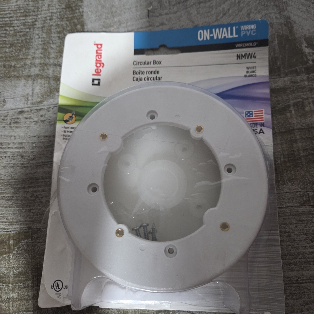 Wiremold White Round Fixture Box NMW4